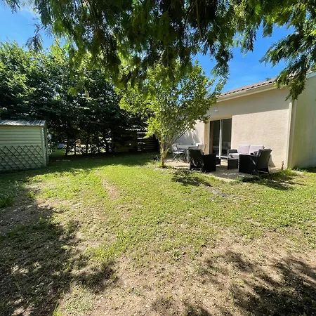 La Maison De Tatil Evi Montpon-Menesterol